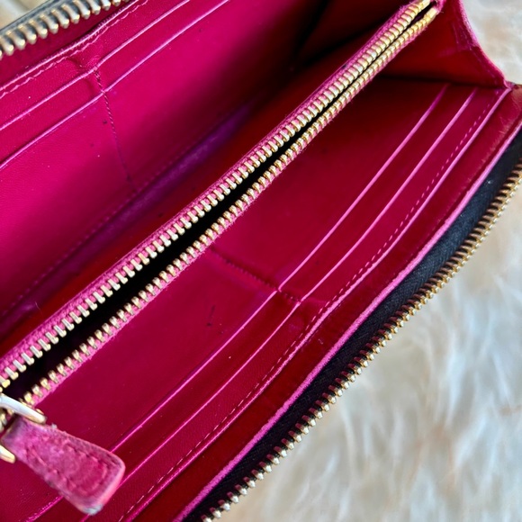 MIU MIU Patent Leather Wallet - Picture 11 of 15